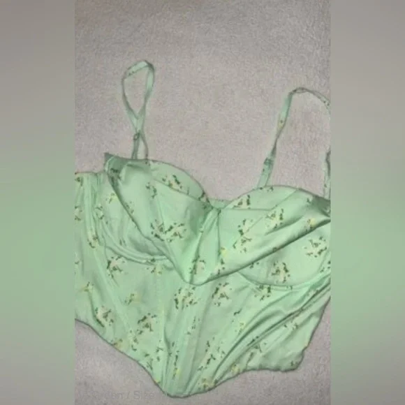 Bustier - Picture 7 of 7